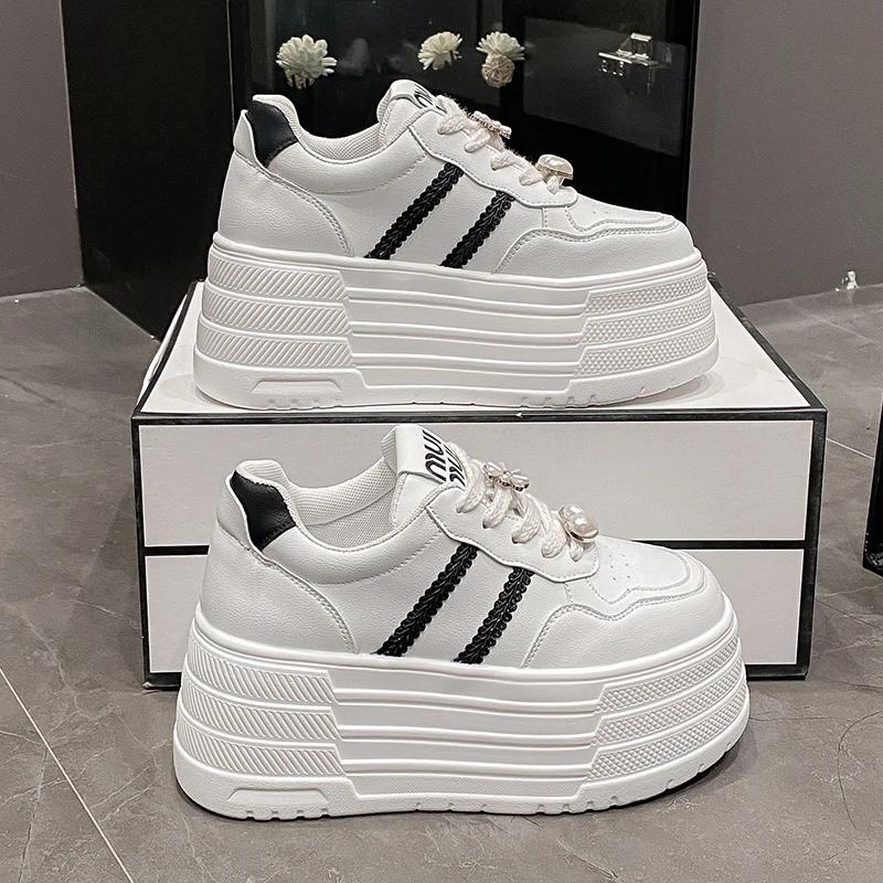 Fashion 8 cm Leather Flats Casual Dad Shoes Chunky Sneakers Women Platform Sports Shoes Ladies Skateboard Hidden Heels Shoes Tennis