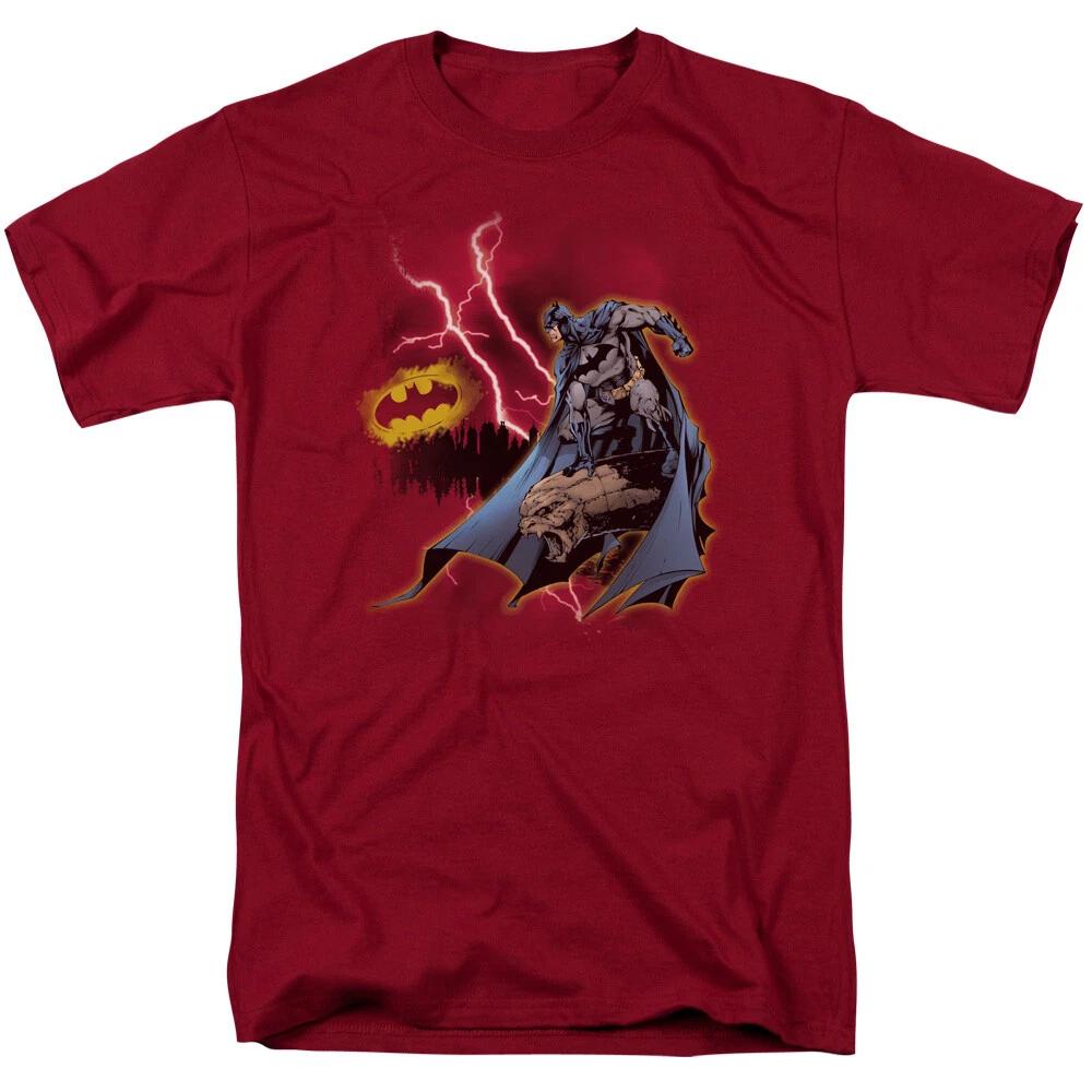 Batman  Lightning Strikes  T-Shirt 2XL