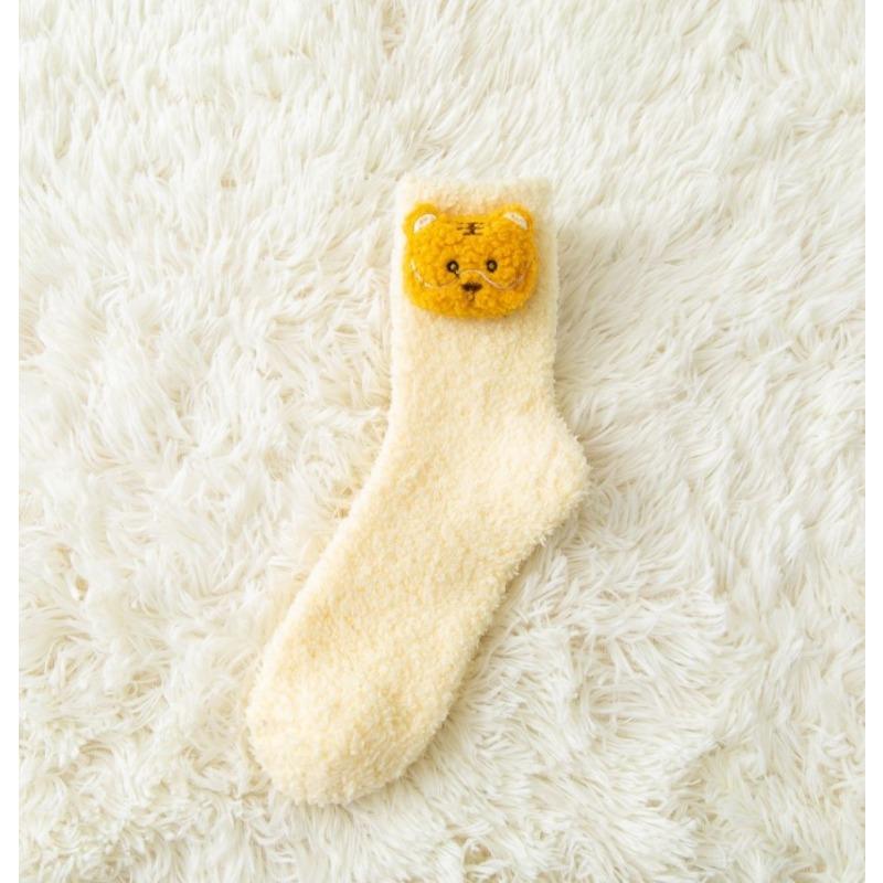 New Non-shedding Coral Fleece Three-dimensional Cartoon Medium Tube Warm and Fleece Home Towel Women's Socks
