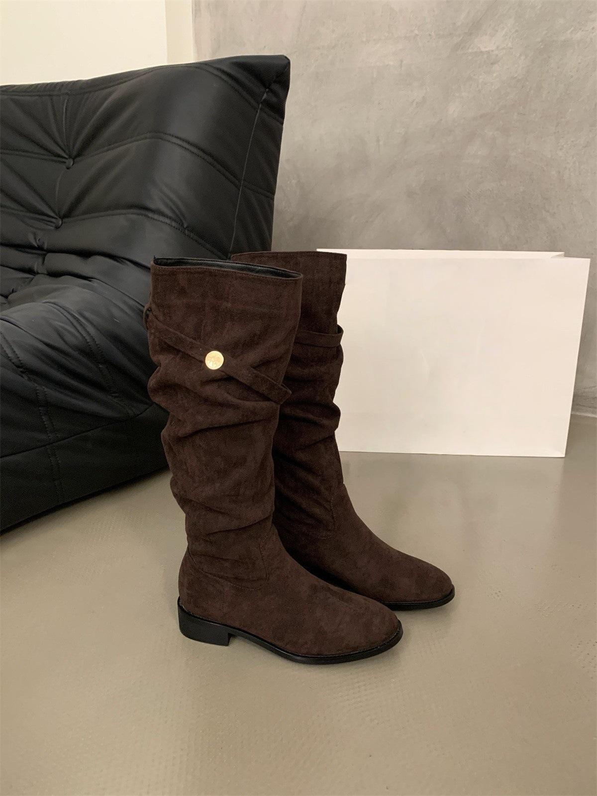 

Французский ретро нишевый дизайн чувство многослойные ботинки женские 2025 осень металлическая пряжка высокие сапоги замшевые сапоги 36 темно-коричневого