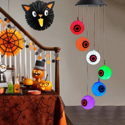 Skull Solar Wind Chimes Lights Eyeballs Wind Chimes Waterproof Halloween Solar Skull Wind Chimes for Theme Parties Haunted House
