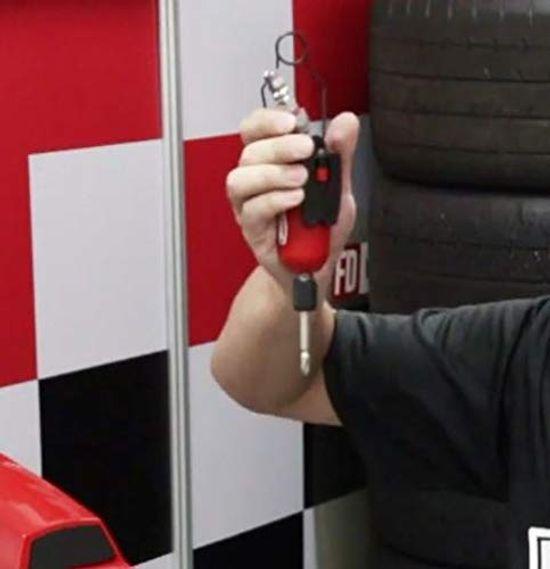 TONE Air Impact Driver AID2100 Bit Insertion Red (Butterfly Type) 80N M