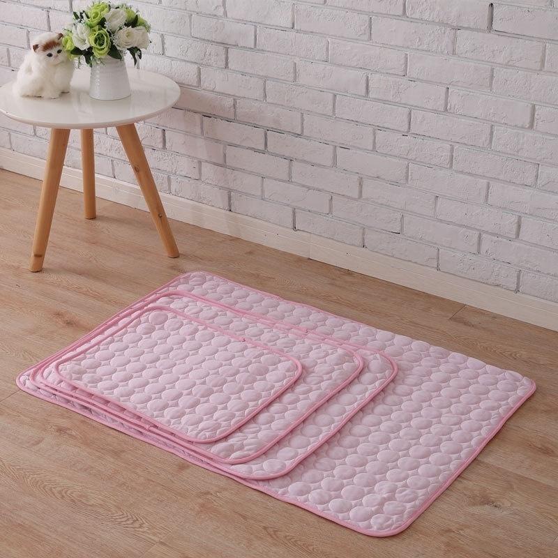 Pet Cooling Mat Dogs Cats Chill Bed Indoor Summer Heat Relief Indoor Cool Cushion Gel Sleeping Pad Seat (S/M/L/XL))