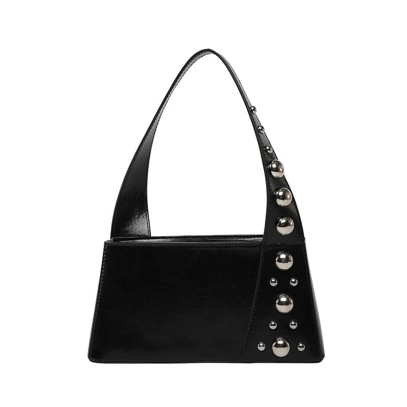 

Personalized rivet small bag autumn 2025 new Korean version fashionable simple hand bag women s shoulder armpit bag tide чёрный