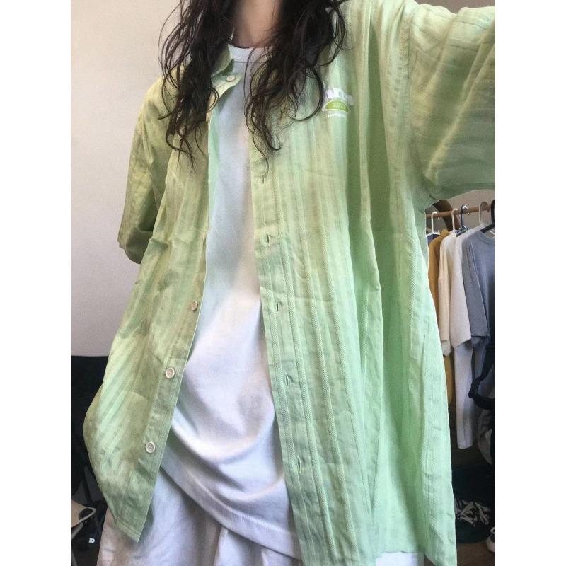 

Зеленые женские рубашки с длинным рукавом Текстурированная полосатая повседневная куртка Корейский стиль Простая универсальная женская одежда S зелёный