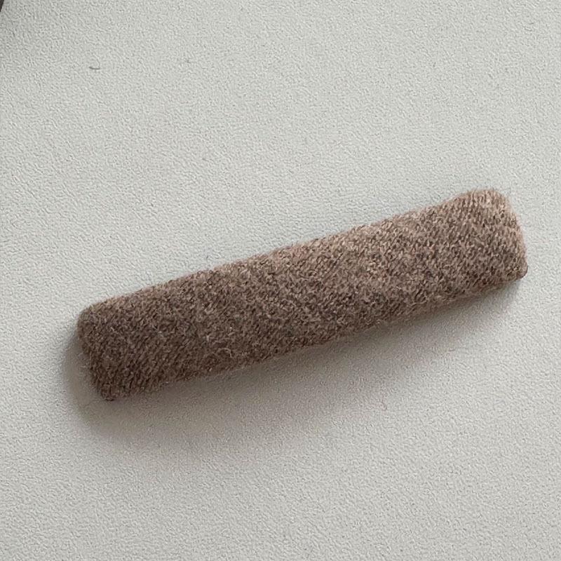 Popular Niche Design New BB Clip Fabric Autumn and Winter Hair Clip Top Broken Hair Flowing Sea Clips Back Simple Headpiece