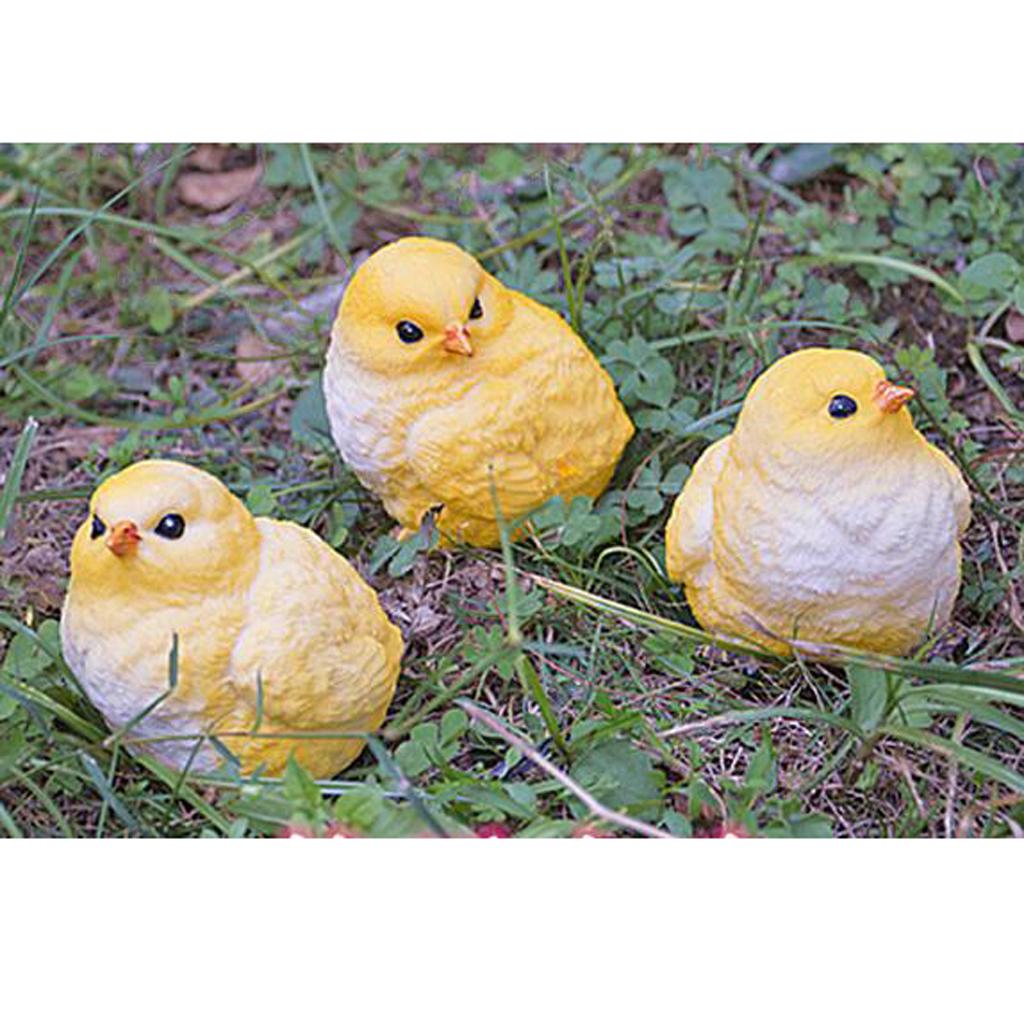 Vivid Artificial Chick Resin Animal Statue Decorative Bird Ornament for Garden Yard Backdrop and Home Decoration
