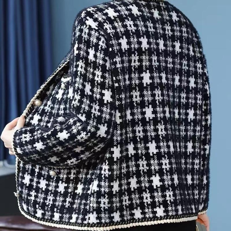 Thousand Birds Plaid Short Jacket Women's Spring and Autumn New Small Fresh Fashion Cardigan Sweater Loose Outer Wear Long Sleeve Top