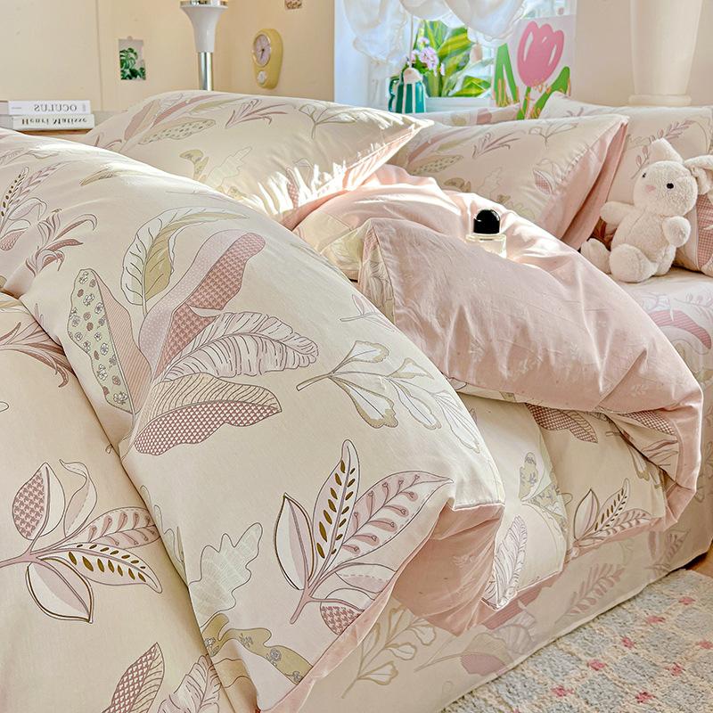 Thickened Pure Cotton Four-piece Set Small Fresh Cotton Skin-friendly Naked Sleeping Sheets Quilt Cover Bedding