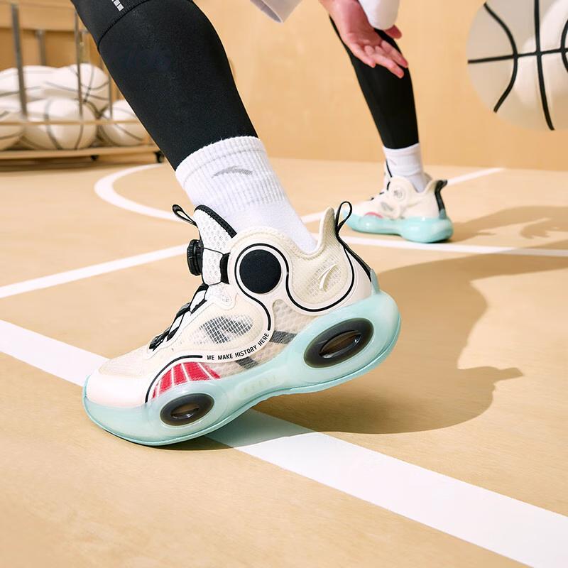 Anta Kids Asymmetric 3 Wear-Resistant Breathable Basketball Shoes Kids Basketball Shoes White Black 312331102-1