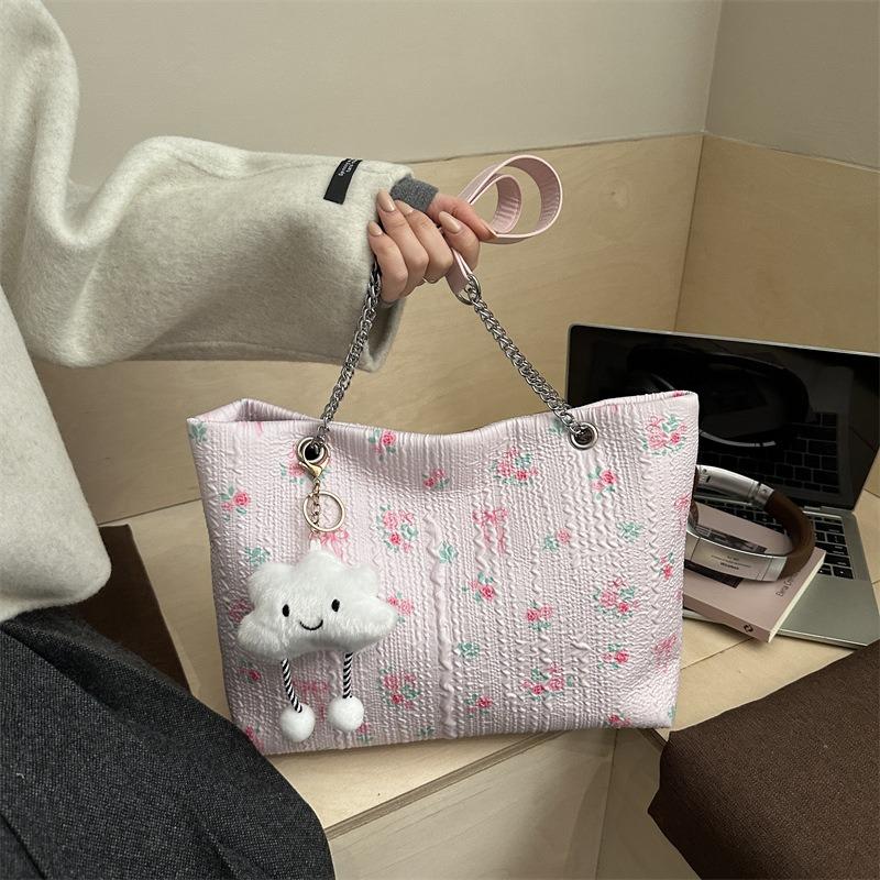 Niche design large capacity bucket bag spring new fashion trend chain oneshoulder crossbody women's bag