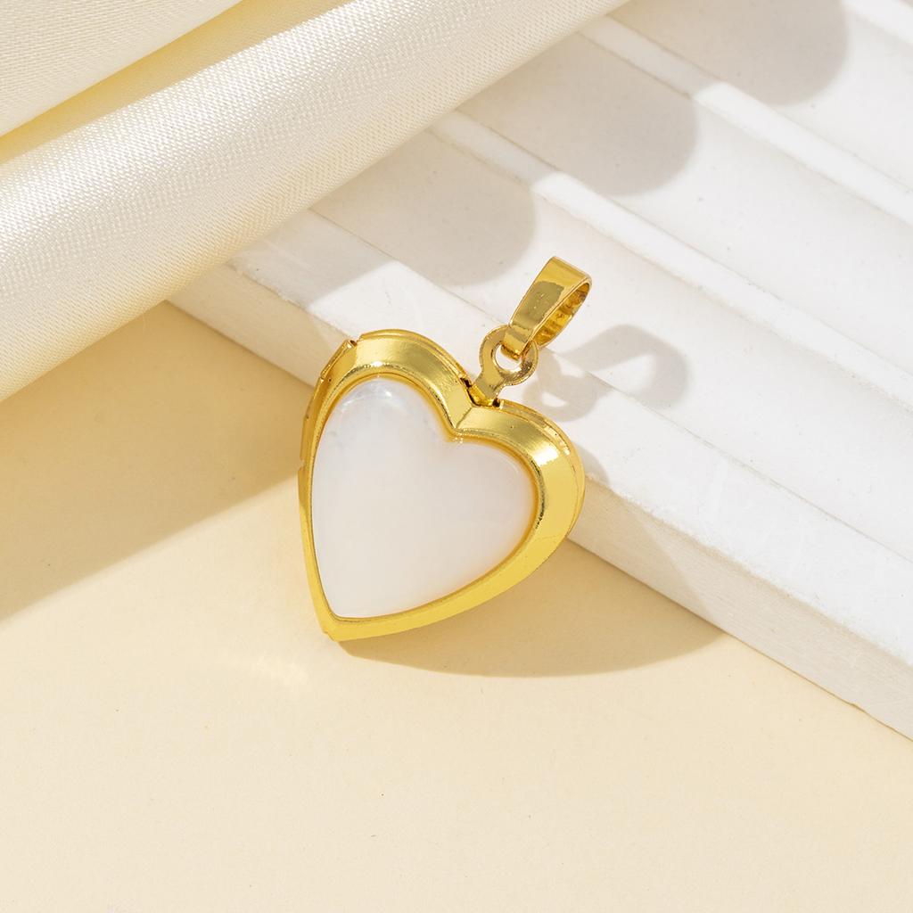 1Pc, Handmade Ocean Heart Pendant Charms - Romantic Natural Shell Jewelry for Women, Perfect Mother's Day & Wedding DIY Gifts 26×17mm