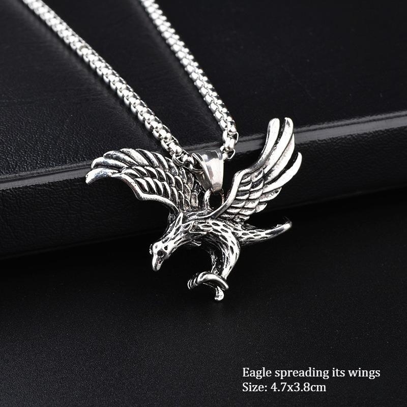 Hip hop retro men's titanium steel necklace trendy animal tail pendant long chain sweater necklace punk style street jewelry for daily wear