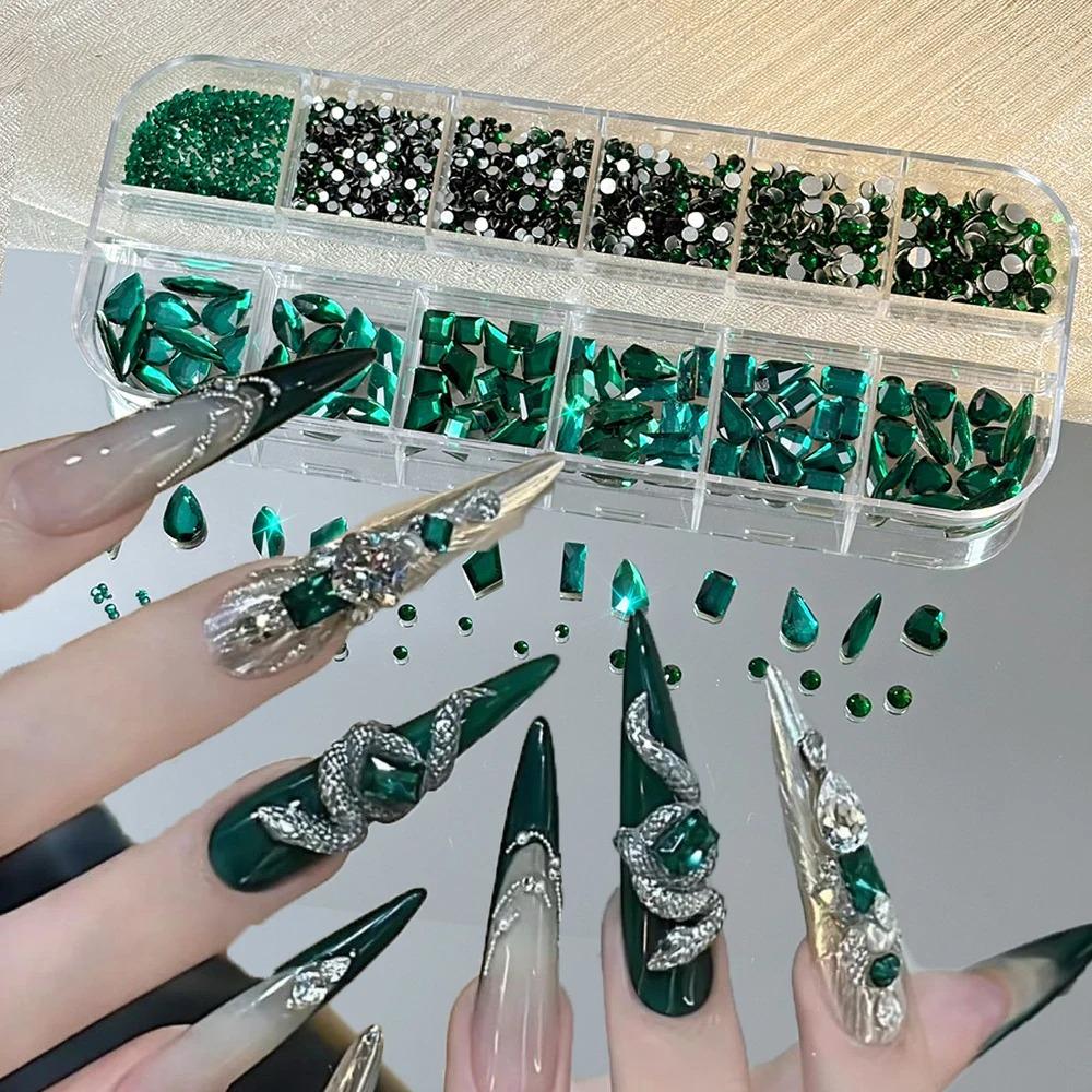 12 Grids 3D Nail Art Rhinestones Flat Bottom Square Rhombus Nail Art Charms Five-pointed Star/Heart Mixed-Shapes