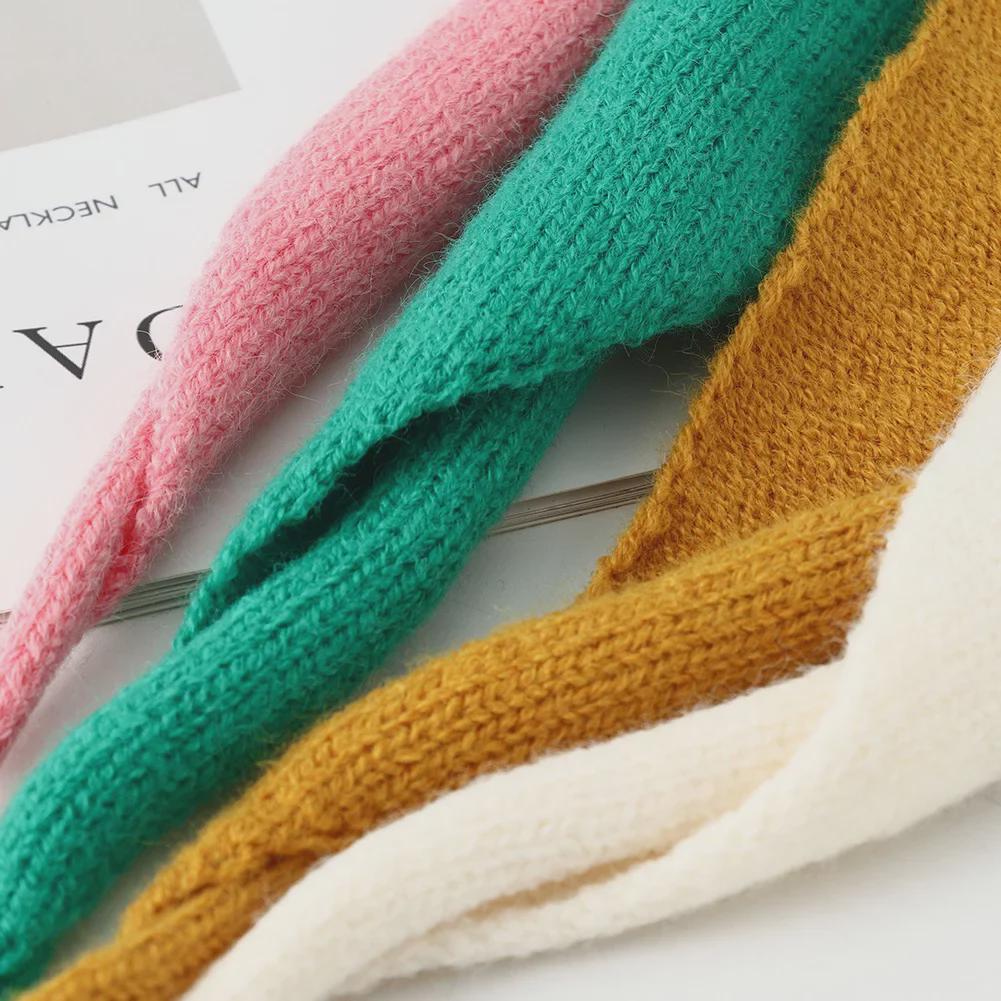 2024 Herbst/Winter Damen Koreanischer Stil Gestrickter Dreiecksschal - Farbblockiert, Warm, Allround-Schal