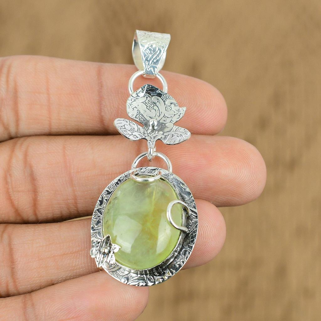Natural Prehnite Gemstone Pendant 925 Sterling Silver Indian Jewelry For Women