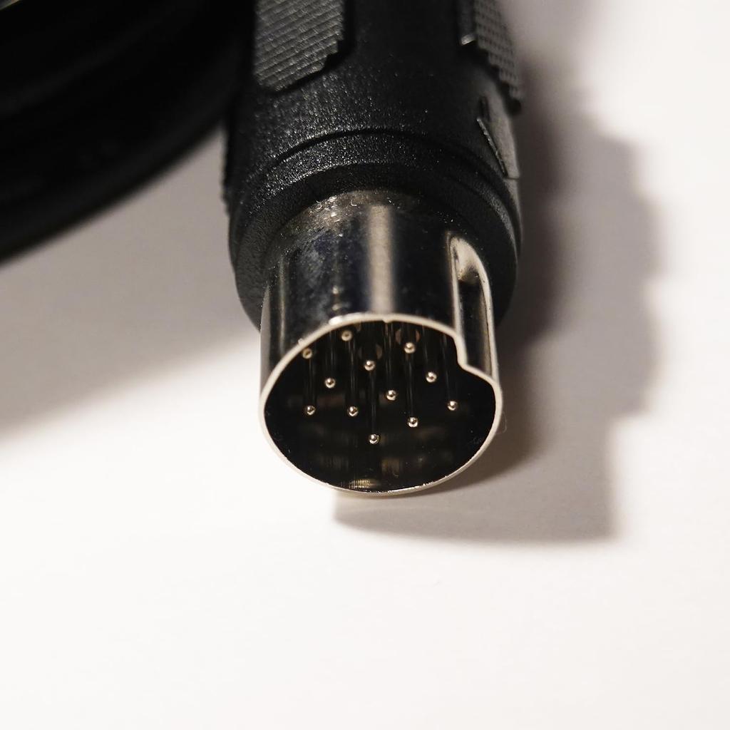 LAMBDA Roland Gitarren-Synth-Kabel 3m GKC-5 13-polig (kompatibel),