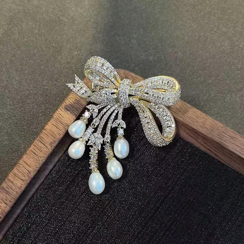 Luxury Zircon Pearl Bowknot Tassel Fashion Brooch Pins For Women Creative Handmade Suit Corsage Pins Clothing Accessories Gifts