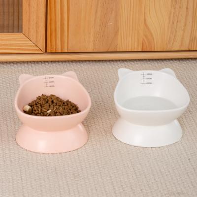 Katzen – Näpfe & Tränken für Katzen