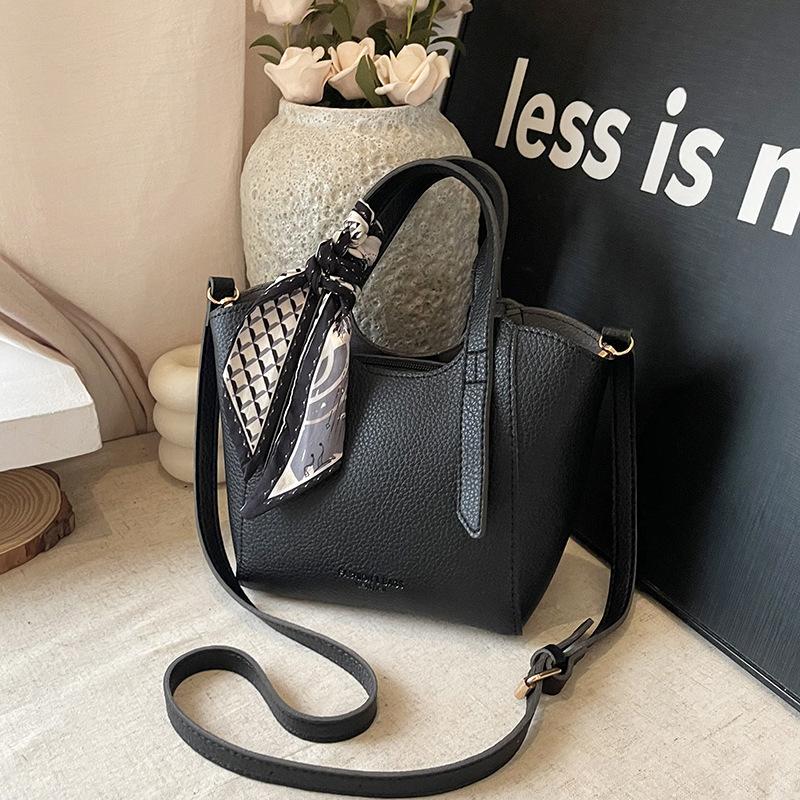 

Новая темпераментная женская портативная сумка-ведро, премиальная сумка для ребенка и мамы, универсальная сумка через плечо для поездок на работу чёрный