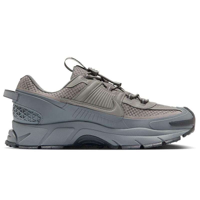 Nike Zoom Vomero Roam Men's Sneakers
