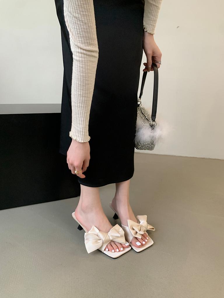 Bow High Heel One-word Slippers Women's Summer Wear Style New Stiletto with Skirt High Heel Sandals Tide