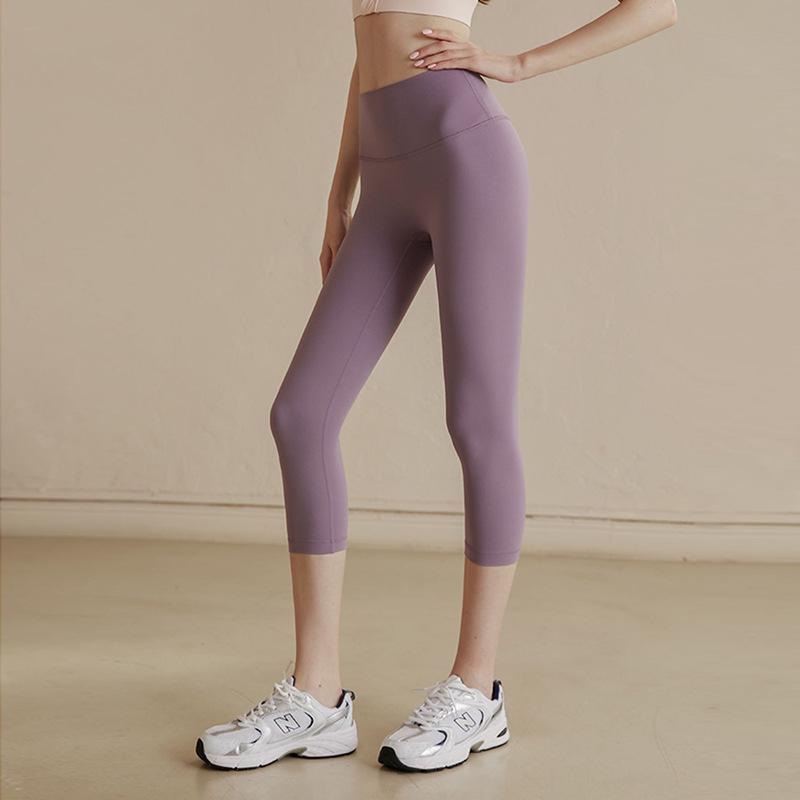 

No Embarrassment Women s High Waist Yoga Capri Pants - Hip Lifting Fitness Leggings for Running and Training M