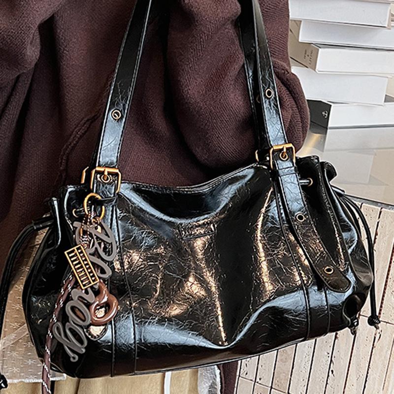 Bag women's large-capacity winter new casual one-shoulder fashion tote bag