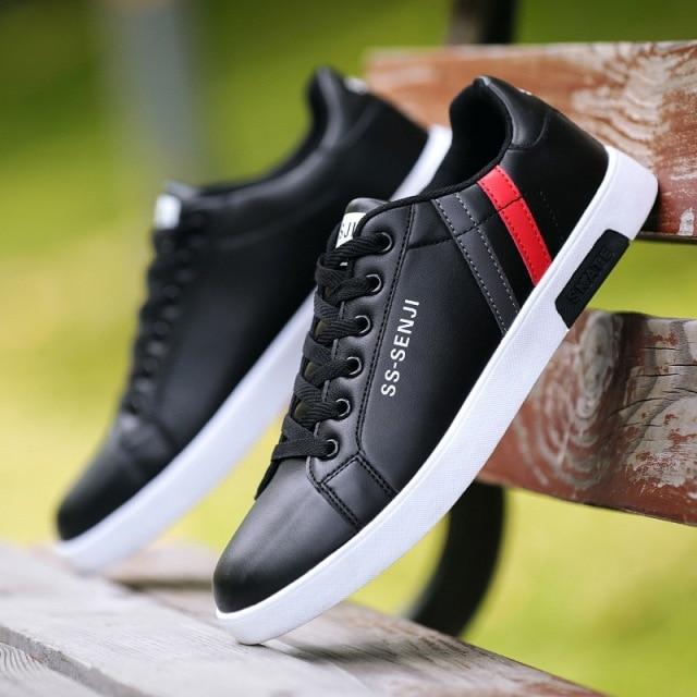 Weiße vulkanisierte flache Schuhe für Männer mit Schnürung, bequeme Sneaker für Männer, Tenis Masculino Adulto, Top-Qualität, Herren-Zapatillas
