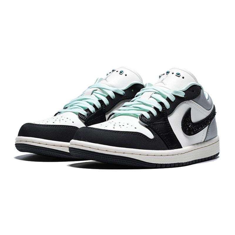 Air Jordan 1 Bequeme Weiche Low-Top Retro Basketballschuhe Damen Sneaker Segel-Weiß IX5001101