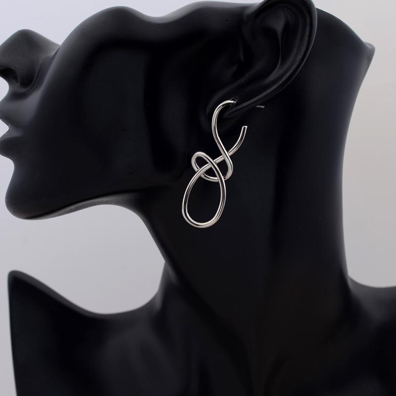Vintage Metal Knitted Dangle Earrings for Women Personalized Fashion Distorted Irregular Geometry Drop Earrings Punk Zircon