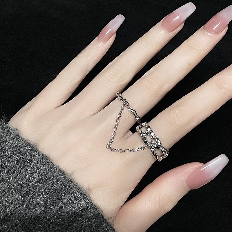 [Silver Chain Whispers] Niche Design Sense Chain High Sense Irregular Texture Opening Simple Ring