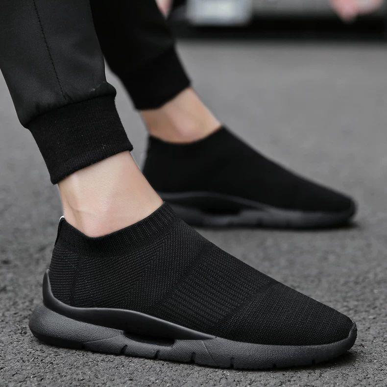 Fashion Running Minimalist Male Sports Shoes High-top Low Price Summer Sale Outdoor Wide Walking Comfortable Gym Men's Casual Sneakers