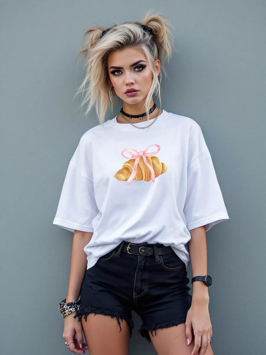 Oversized t-shirt with croissant print 2XL