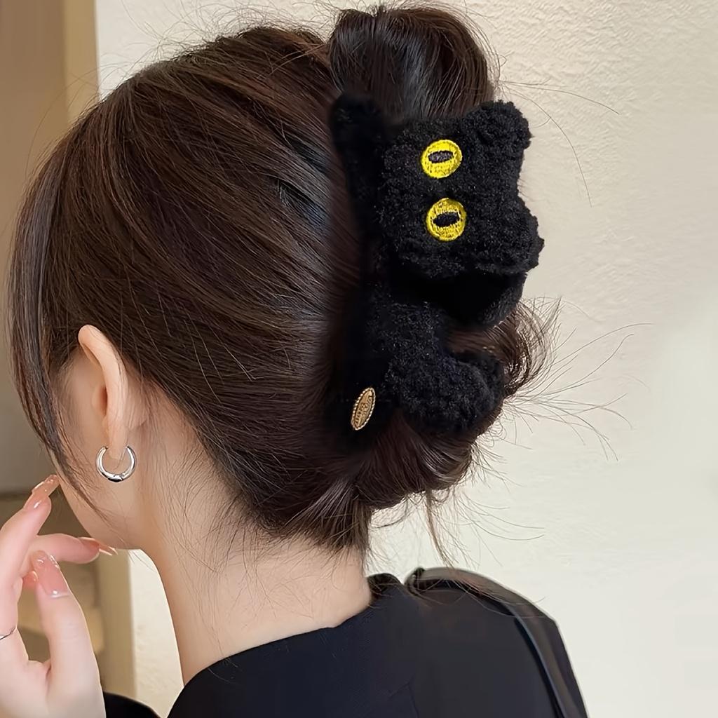 Autumn and Winter Fashion Plush Cat Claw Clip Cute Cartoon Women's Shark Clip Super Cute Ponytail Bun Clip