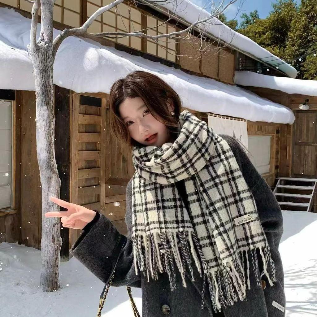Korean Style Imitation Cashmere Plaid Scarf: Women's Vintage Warm Tassel Shawl, Thick and High-End