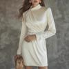 Herbst neues Temperament elegantes Langarm-Halbrollkragen-Falten High-End-Kleid kurzer Rock Damen