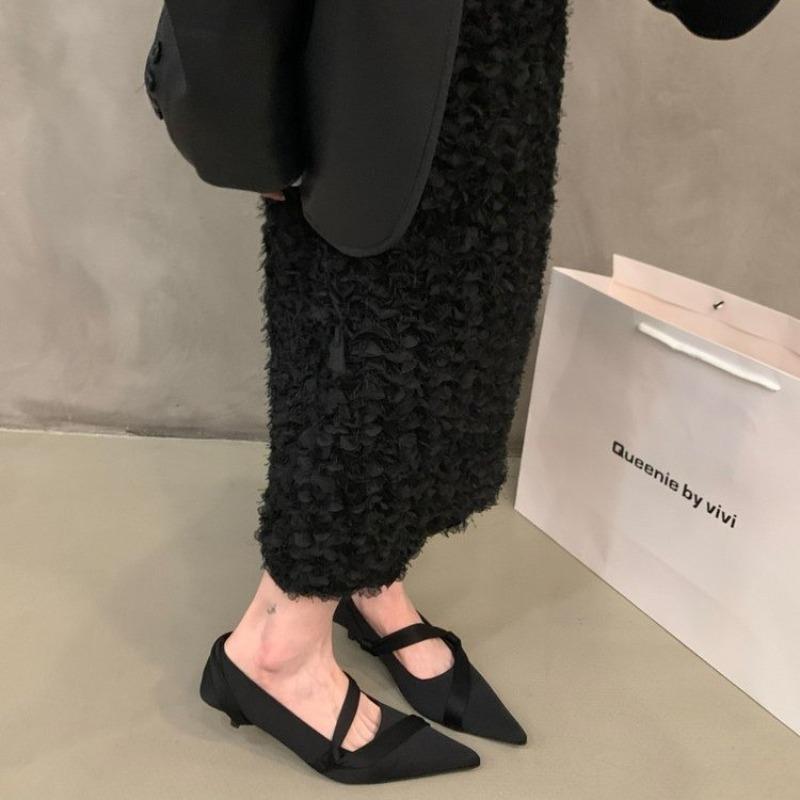 

Новые стильные модные женские туфли из сатина на плоской подошве женские туфли с острым носком на тонком низком каблуке туфли Мэри Джейн женские туфли-лодочки на ремне Zapatos Mujer 39 чёрный