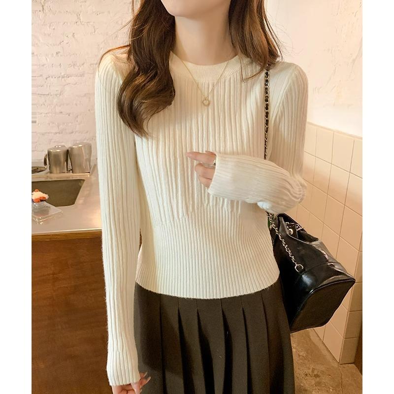 Korean style round neck slim fit knitted bottoming shirt for women in autumn and winter with a stylish and age-reducing inner wear and a chic top