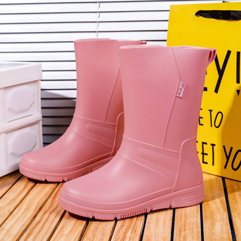 

Новые резиновые сапоги модные женские резиновые сапоги верхняя одежда для взрослых средняя трубка нескользящая мягкая подошва водонепроницаемая обувь для кухни работа на клею 39