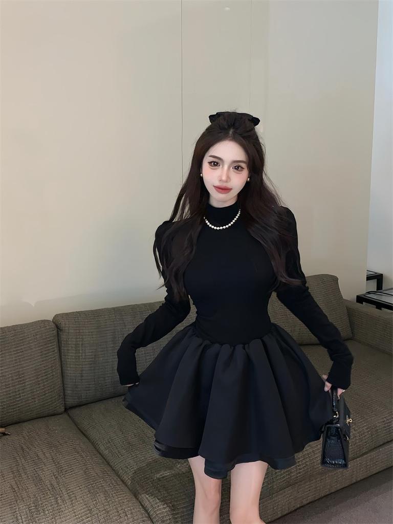 Black splicing pleated long-sleeved dress women's clothing winter waist semi-turtleneck tutu skirt temperament bottoming short skirt