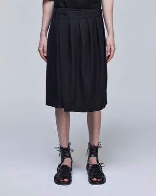 Songjio Collection Asymmetric Drape Shorts Black Sh3Pt701Bk
