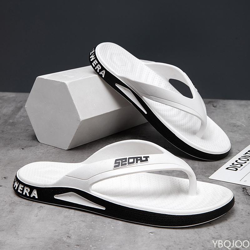 2025 Men's New style flip flops Outdoor nonslip clip on shoes Male beach slippers Casual comfortable men Sandals Zapatos