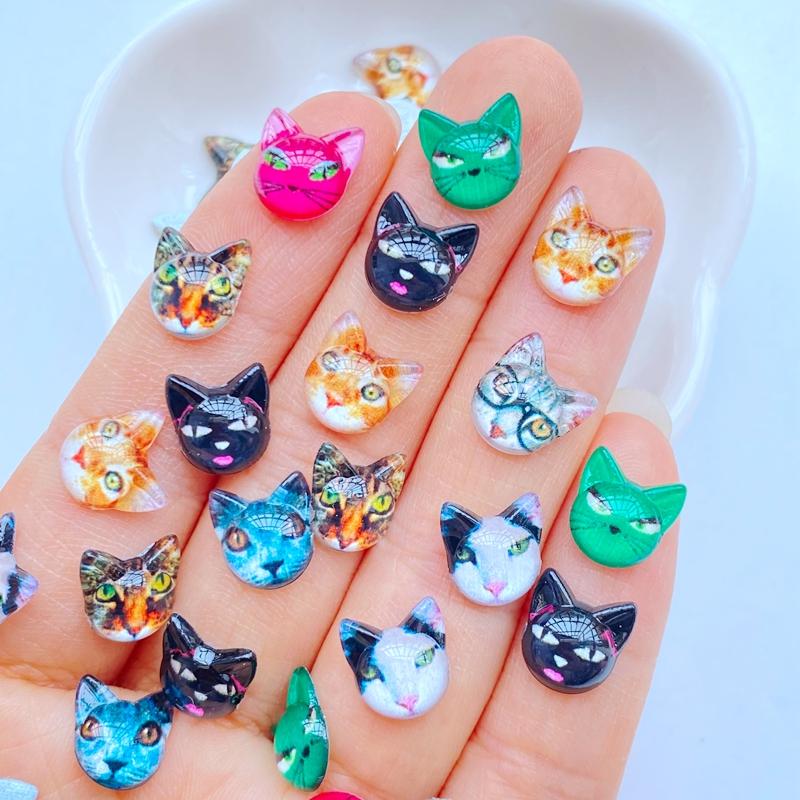 50 stuks Nieuwe Mini Schattige 9*10mm Dier Cartoon Kattenkop Platte Achterkant Hars Scrapbooking Sieraden Ambacht Decoratie Accessoire