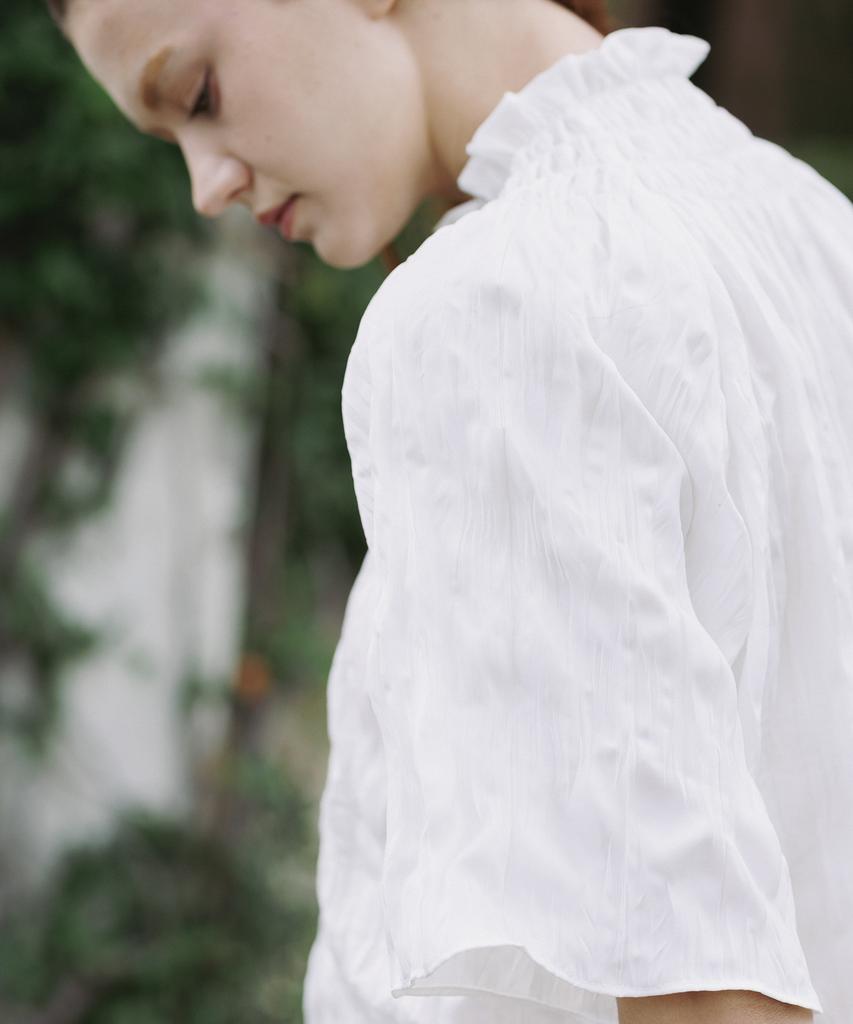 TINABLOSSOM Hummarine White Blouse