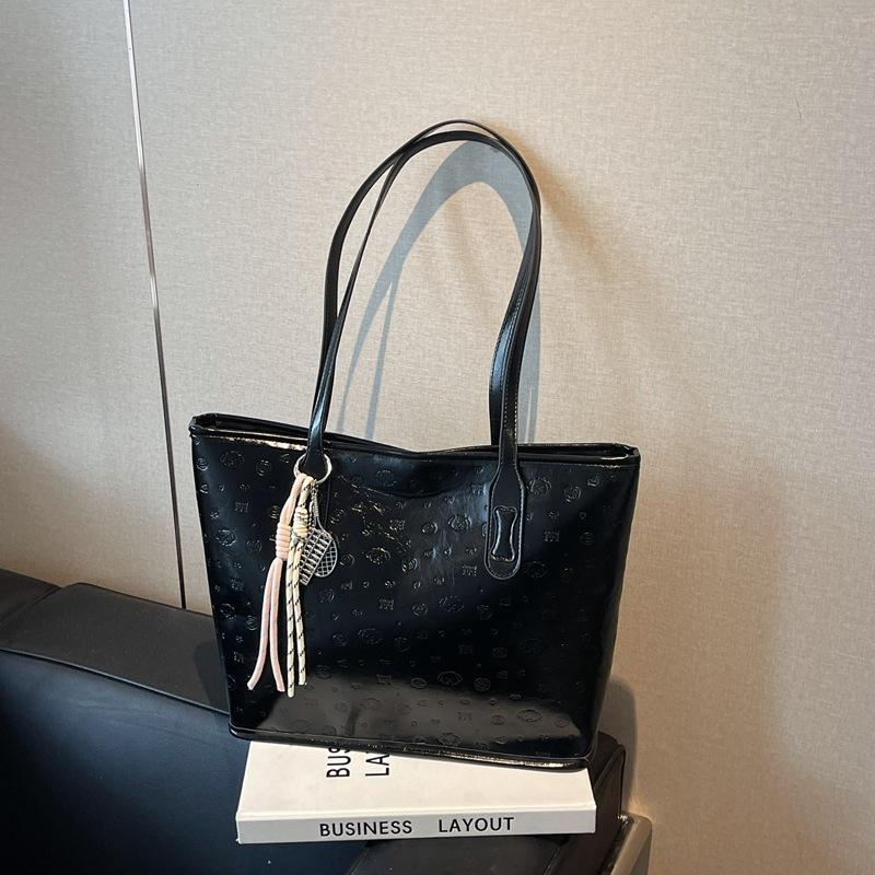 Premium Tasche Damen neue beliebte Mode Umhängetasche große Kapazität Tragetasche Pendlertasche