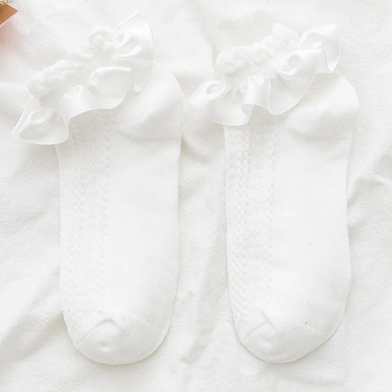 Lolita Style Japanese Kawaii Women Socks Cute Frilly Ruffle Socks Solid White Black Mesh Lace Girls Sweet Harajuku Short Socks