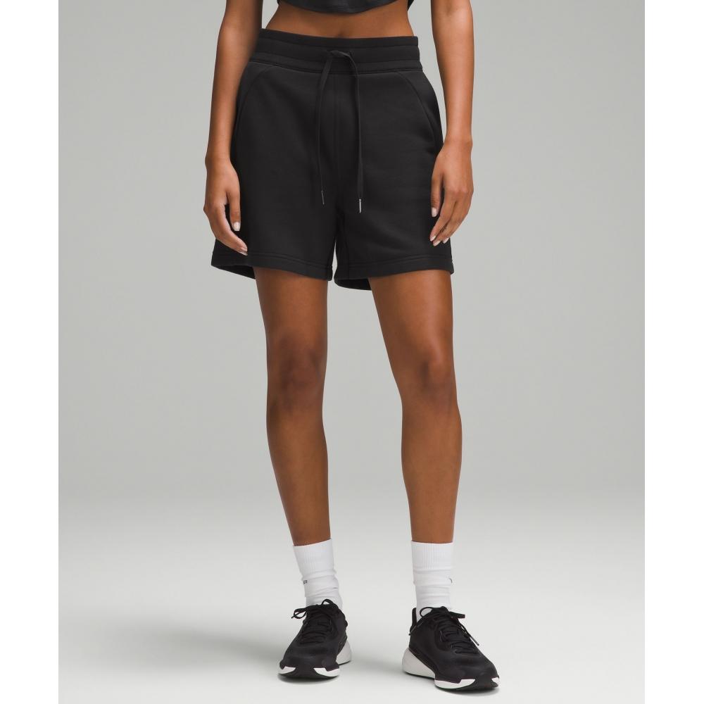 

Lululemon Scuba High Rise Short 5 Черный