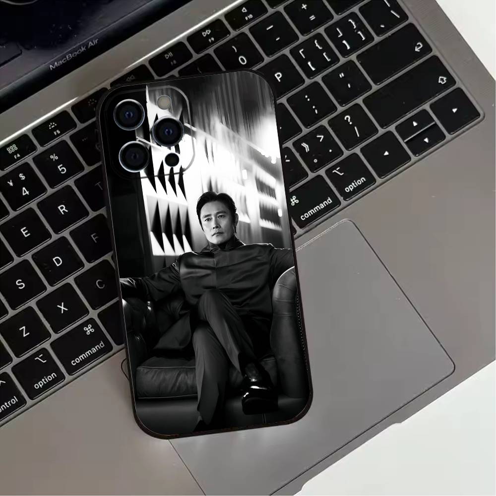 

Lee B-Byung H-Hun Actor Phone Case For iPhone 17,16,15,14,13,12,11 Plus,Pro Max,XS,Soft Silicone Black Cover iPhone17promax