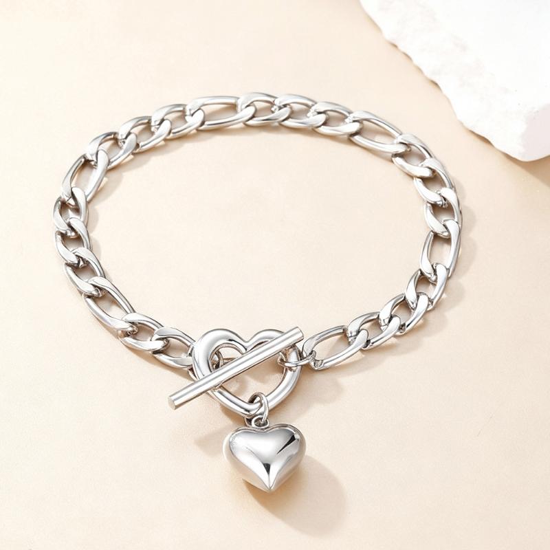 Stainless Steel Heart Pendant Bracelet For Women Fashionable Ot Clasp Design Minimalist Commuter Wrist Accessory Jewelry Gift